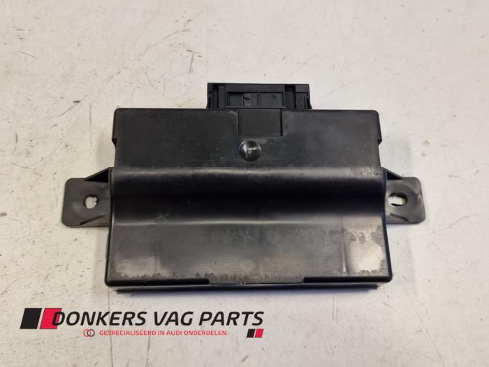 Gebruikte Gateway module Audi A7 Sportback (4GA/4GF) 3.0 TDI V6 24V Quattro Prijs € 40,00 Margeregeling aangeboden door Donkers VAG Parts