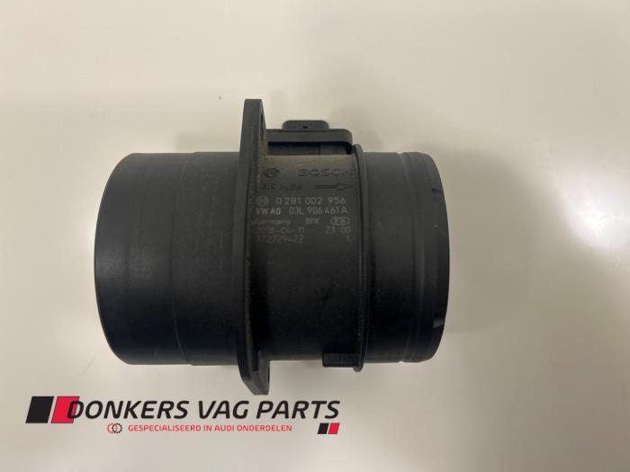 Gebruikte Luchtmassameter Audi A4 Avant (B9) 2.0 35 TDI 16V Prijs € 25,00 Inclusief btw aangeboden door Donkers VAG Parts