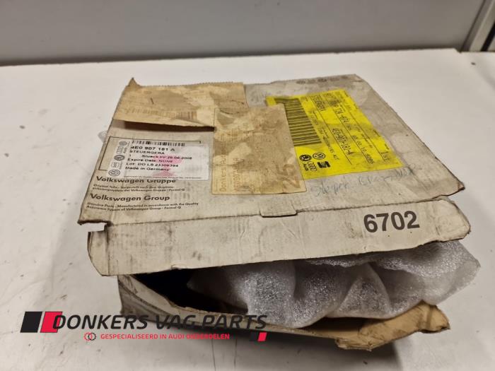 Nieuwe Immobiliser module Audi A8 (D3) Prijs € 665,50 Inclusief btw aangeboden door Donkers VAG Parts