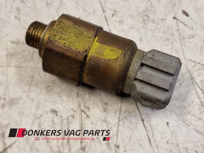 Gebruikte Oliedruk Schakelaar Audi A3 Quattro (8L1) Prijs € 10,00 Margeregeling aangeboden door Donkers VAG Parts