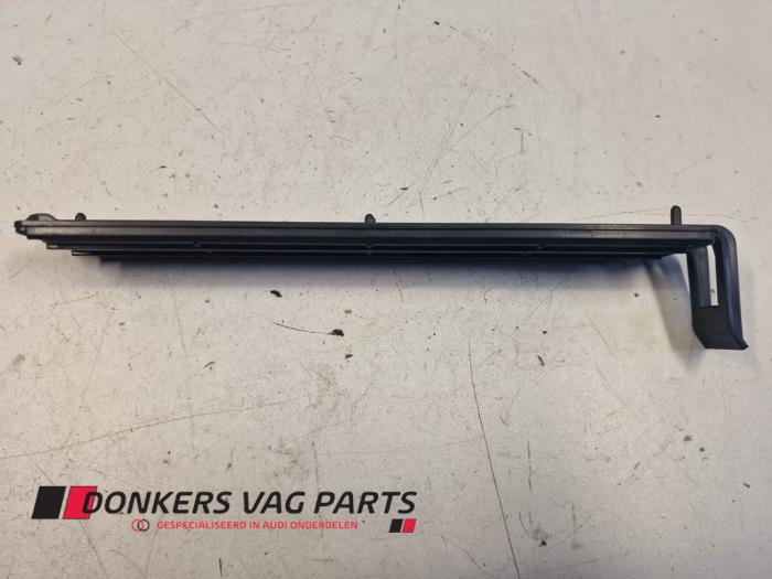 Gebruikte Diversen Audi S8 (D4) 4.0 V8 TFSI 32V Prijs € 7,50 Margeregeling aangeboden door Donkers VAG Parts