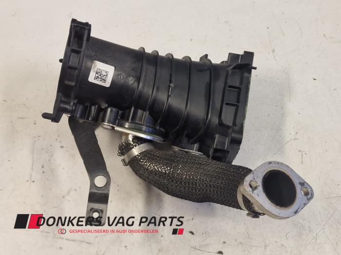 Gebruikte Intercooler Buis Audi A4 Avant (B9) 3.0 45 TDI V6 24V Quattro Prijs € 35,01 Inclusief btw aangeboden door Donkers VAG Parts