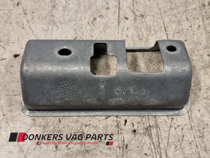 Gebruikte Diversen Audi A6 (C7) 2.0 TDI 16V Prijs € 2,00 Inclusief btw aangeboden door Donkers VAG Parts
