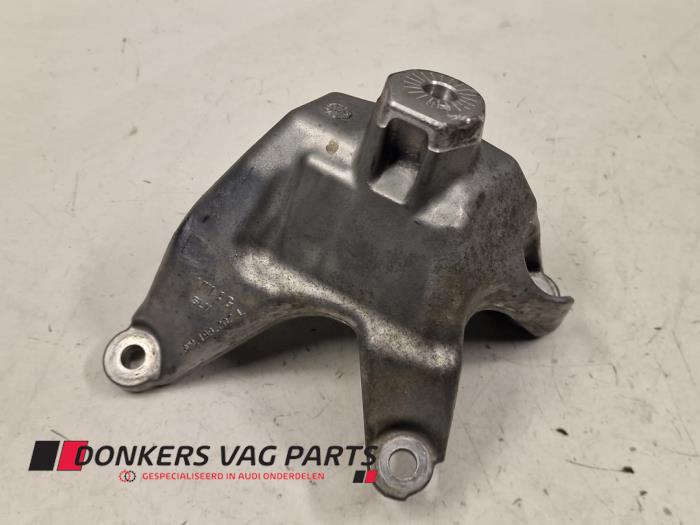 Gebruikte Motorsteun Audi S5 (F53/F5P) 3.0 TFSI V6 24V Prijs € 20,00 Inclusief btw aangeboden door Donkers VAG Parts