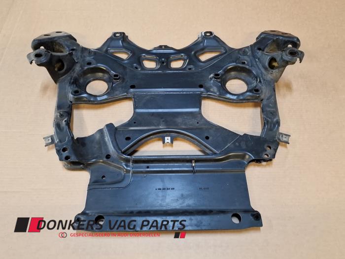 Gebruikte Subframe Audi RS 6 Avant (C8) 4.0 V8 TFSI Mild Hybrid 32V Prijs € 500,00 Inclusief btw aangeboden door Donkers VAG Parts