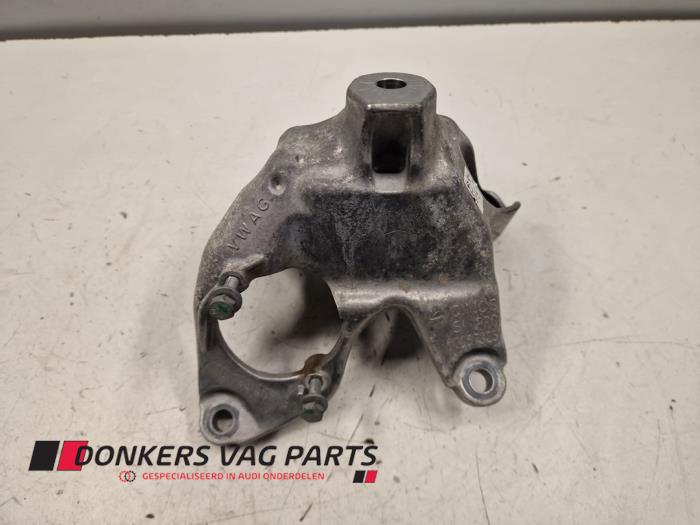 Gebruikte Motorrubber Volkswagen Touareg 3.0 V6 24V TSI R Prijs € 20,00 Margeregeling aangeboden door Donkers VAG Parts