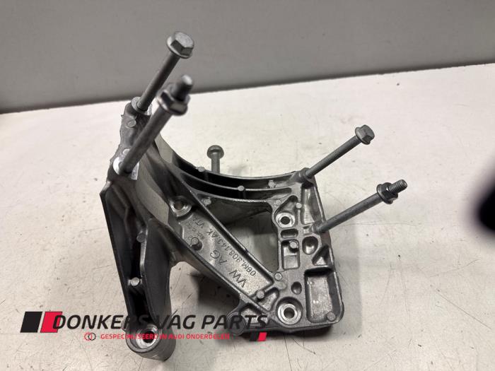 Gebruikte Dynamosteun onder Audi SQ5 Sportback (GUN) 3.0 TFSI V6 24V Prijs € 48,40 Inclusief btw aangeboden door Donkers VAG Parts