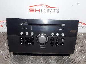 Gebruikte Radio CD Speler Suzuki Swift (ZA/ZC/ZD1/2/3/9) 1.3 VVT 16V Prijs € 34,00 Margeregeling aangeboden door SH Carparts