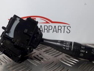 Gebruikte Ruitenwis Schakelaar Suzuki Swift (ZA/ZC/ZD1/2/3/9) 1.3 VVT 16V Prijs € 11,00 Margeregeling aangeboden door SH Carparts