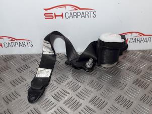 Gebruikte Veiligheidsgordel rechts-achter Suzuki Alto 1.0 12V Prijs € 10,00 Margeregeling aangeboden door SH Carparts