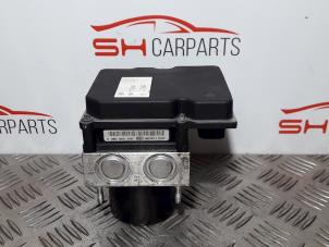 Gebruikte ABS Pomp Volkswagen Polo V (6R) 1.4 16V Prijs € 37,00 Margeregeling aangeboden door SH Carparts