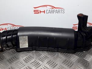 Gebruikte Intercooler Buis Mercedes SLK (R171) 1.8 200 K 16V Prijs € 40,00 Margeregeling aangeboden door SH Carparts