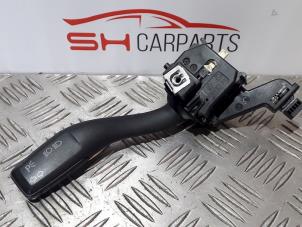 Gebruikte Knipperlicht Schakelaar Audi A3 (8P1) 1.6 Prijs € 16,00 Margeregeling aangeboden door SH Carparts