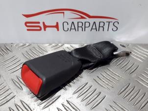 Gebruikte Veiligheidsgordel Insteek links-voor Citroen C1 1.0 12V Prijs € 14,00 Margeregeling aangeboden door SH Carparts
