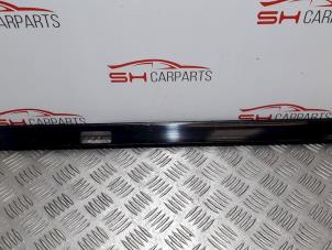 Gebruikte Daklijst links Mercedes GLK (204.7/9) 2.2 200 CDI 16V BlueEfficiency Prijs op aanvraag aangeboden door SH Carparts