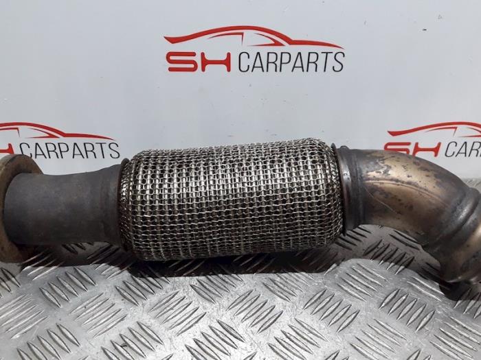 Gebruikte Voorpijp Uitlaat Mercedes B (W246/W242) 1.5 B-180 CDI,d 16V Prijs € 50,00 Margeregeling aangeboden door SH Carparts