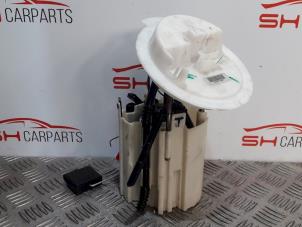 Gebruikte Tank element Pomp Mercedes E (C207) E-250 CDI 16V Prijs € 25,00 Margeregeling aangeboden door SH Carparts