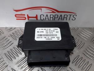 Gebruikte Handrem Computer Mercedes A (W176) 1.6 A-180 16V Prijs € 25,00 Margeregeling aangeboden door SH Carparts