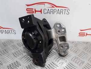 Gebruikte Motorsteun Peugeot 208 I (CA/CC/CK/CL) 1.4 16V Prijs € 14,00 Margeregeling aangeboden door SH Carparts