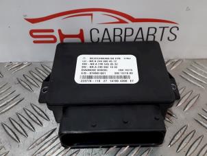 Gebruikte Handrem Module Mercedes A (W176) 1.5 A-180 CDI, A-180d 16V Prijs € 18,00 Margeregeling aangeboden door SH Carparts