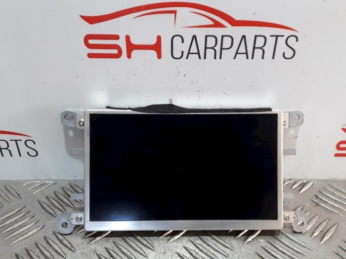 Gebruikte Display Interieur Audi A4 Quattro (B8) 2.0 TFSI 16V Prijs € 74,00 Margeregeling aangeboden door SH Carparts