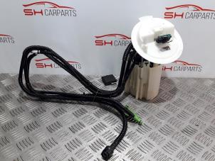 Gebruikte Tank element Pomp Mercedes C (W204) 2.2 C-220 CDI 16V BlueEFFICIENCY Prijs € 25,00 Margeregeling aangeboden door SH Carparts