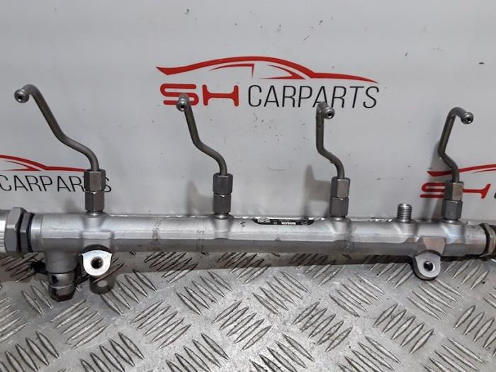 Gebruikte Verstuiver brug Mercedes CLC (C203) 2.2 220 CDI 16V Prijs € 150,00 Margeregeling aangeboden door SH Carparts