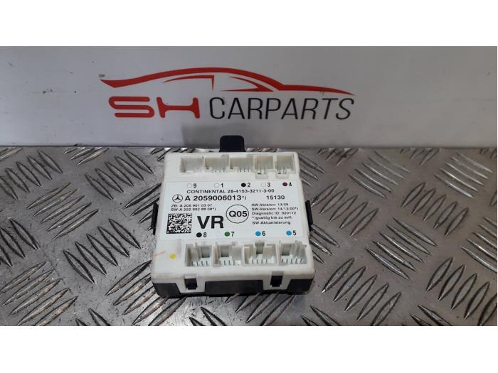 Gebruikte Module Centrale Deurvergrendeling Mercedes C (W205) C-220 2.2 CDI BlueTEC, C-220 d 16V Prijs € 35,00 Margeregeling aangeboden door SH Carparts