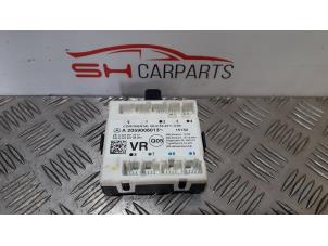Gebruikte Deur module Mercedes C (W205) C-220 2.2 CDI BlueTEC, C-220 d 16V Prijs € 35,00 Margeregeling aangeboden door SH Carparts