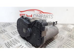 Gebruikte Gasklephuis Mercedes C (W204) 1.6 C-180 16V BlueEfficiency Prijs € 50,00 Margeregeling aangeboden door SH Carparts