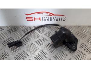 Gebruikte EGR Buis Mercedes A (W176) 1.5 A-180 CDI, A-180d 16V Prijs € 35,00 Margeregeling aangeboden door SH Carparts