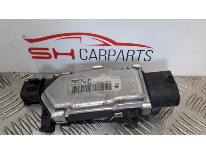 Gebruikte Computer Koeling Mercedes A (W176) 1.6 A-180 16V Prijs € 25,00 Margeregeling aangeboden door SH Carparts
