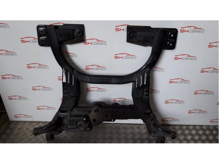 Gebruikte Subframe Mercedes B (W246/W242) 1.8 B-200 CDI BlueEFFICIENCY 16V Prijs € 300,00 Margeregeling aangeboden door SH Carparts