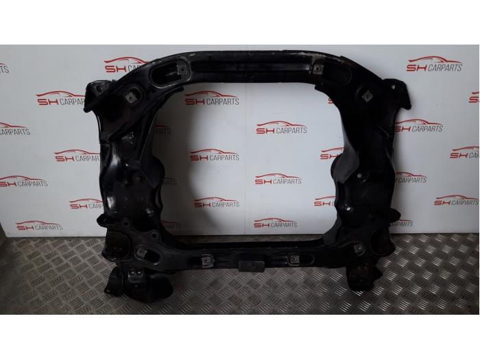 Gebruikte Subframe Mercedes S (W221) 3.0 S-320 CDI 24V Prijs € 175,00 Margeregeling aangeboden door SH Carparts