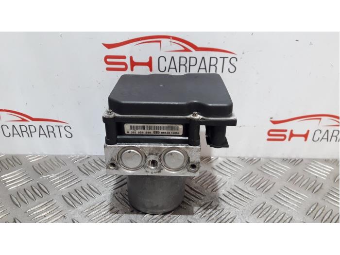 Gebruikte ABS Pomp Mercedes B (W245) 2.0 B-200 CDI 16V Prijs € 30,00 Margeregeling aangeboden door SH Carparts