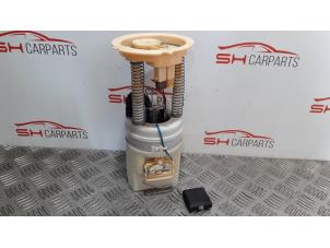 Gebruikte Tank element Pomp Mercedes A (W169) 1.5 A-160 Prijs € 70,00 Margeregeling aangeboden door SH Carparts