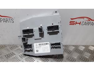 Gebruikte Comfort Module Mercedes C (W205) C-200 1.6 CDI BlueTEC, C-200 d 16V Prijs € 75,00 Margeregeling aangeboden door SH Carparts