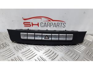 Gebruikte Schakelaar (diversen) Mercedes GLE (W166) 250d 2.0 Prijs € 40,00 Margeregeling aangeboden door SH Carparts