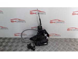 Gebruikte Deurslot Mechaniek 4Deurs links-voor Mercedes C Estate (S205) C-250 CDI BlueTEC, C-250 d 2.2 16V Prijs € 50,00 Margeregeling aangeboden door SH Carparts