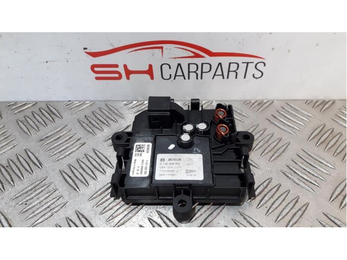 Gebruikte Computer Koeling Mercedes C (C205) C-200 2.0 16V Prijs € 20,00 Margeregeling aangeboden door SH Carparts