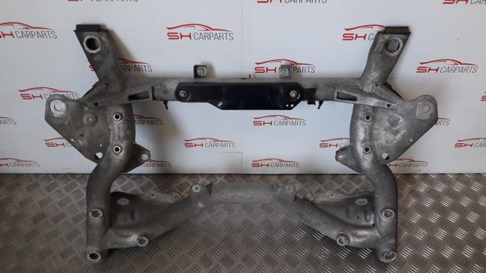 Gebruikte Subframe Mercedes C (W204) 2.2 C-220 CDI 16V BlueEFFICIENCY Prijs € 150,00 Margeregeling aangeboden door SH Carparts