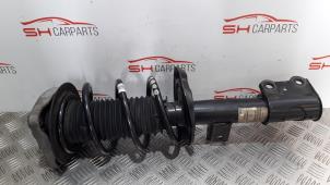 Gebruikte Mac Phersonpoot rechts-voor Mercedes A (W176) 1.8 A-180 CDI 16V Autom. Prijs € 120,00 Margeregeling aangeboden door SH Carparts