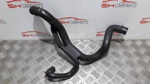 Gebruikte Radiateurslang Mercedes A (W176) 1.5 A-180 CDI, A-180d 16V Prijs € 30,00 Margeregeling aangeboden door SH Carparts