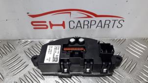 Computer Airco van een Mercedes-Benz A (W176) 1.5 A-180 CDI, A-180d 16V 2016