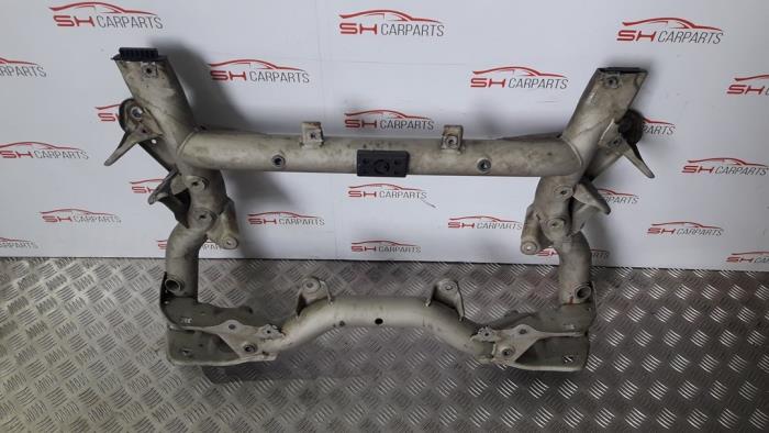 Gebruikte Subframe Mercedes E Estate (S212) E-250 CDI 16V BlueEfficiency,BlueTEC Prijs € 150,00 Margeregeling aangeboden door SH Carparts
