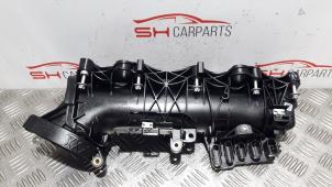 Gebruikte Inlaatspruitstuk Mercedes C (C205) C-220d 2.0 Turbo 16V Prijs € 120,00 Margeregeling aangeboden door SH Carparts