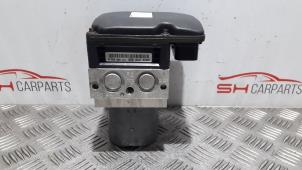 Gebruikte ABS Pomp Mercedes CLS (C219) 320 CDI 24V Prijs € 140,00 Margeregeling aangeboden door SH Carparts