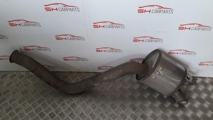 Gebruikte Uitlaat Einddemper Mercedes C (W205) C-200 2.0 CGI 16V Prijs € 120,00 Margeregeling aangeboden door SH Carparts