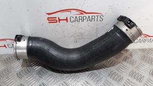 Gebruikte Intercooler Buis Mercedes C (W205) C-200 1.6 CDI BlueTEC, C-200 d 16V Prijs € 30,00 Margeregeling aangeboden door SH Carparts