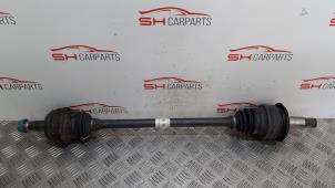 Gebruikte Steekas rechts-achter Mercedes C (W205) C-200 1.6 CDI BlueTEC, C-200 d 16V Prijs € 90,00 Margeregeling aangeboden door SH Carparts